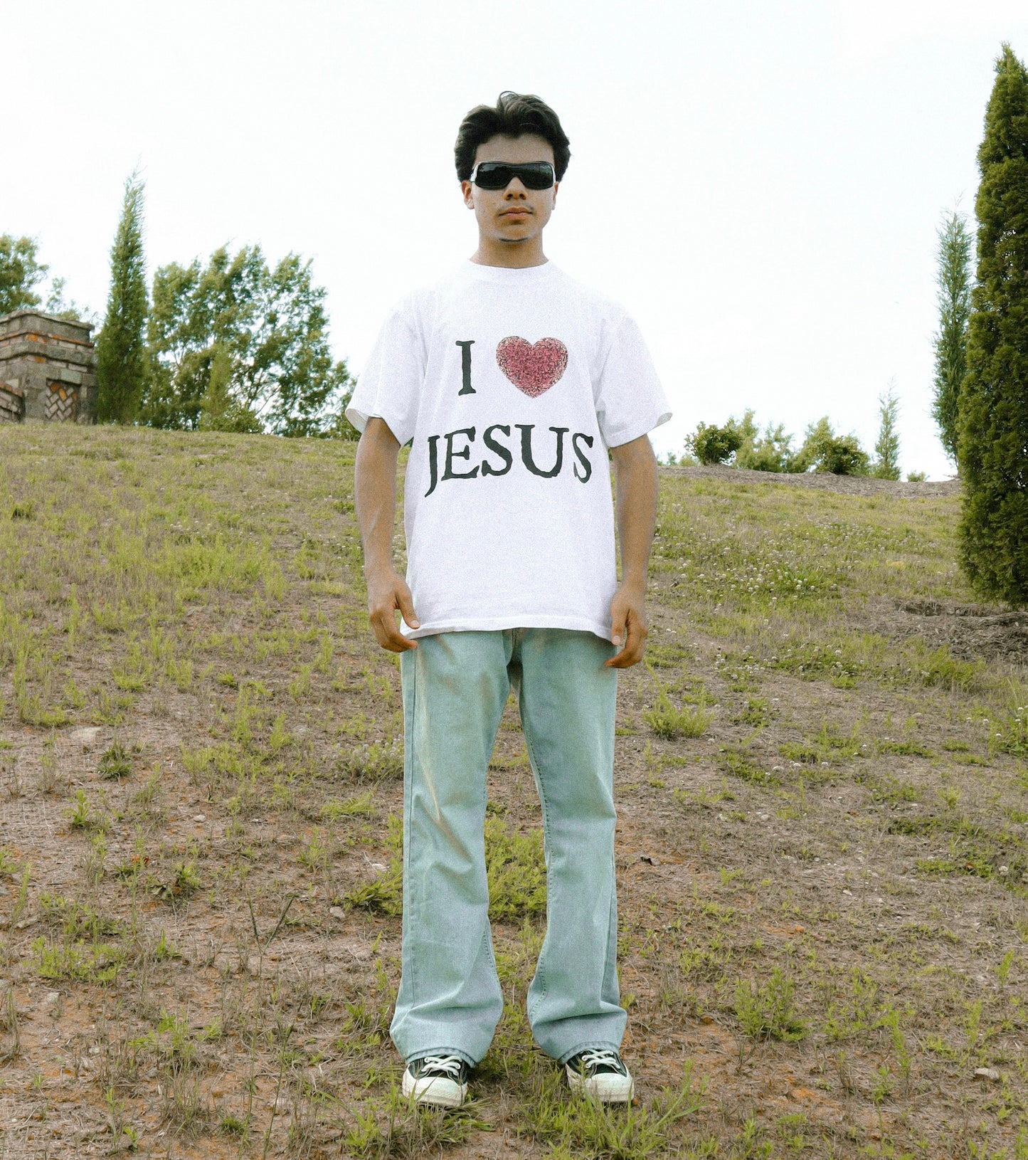 "I love Jesus" Tee