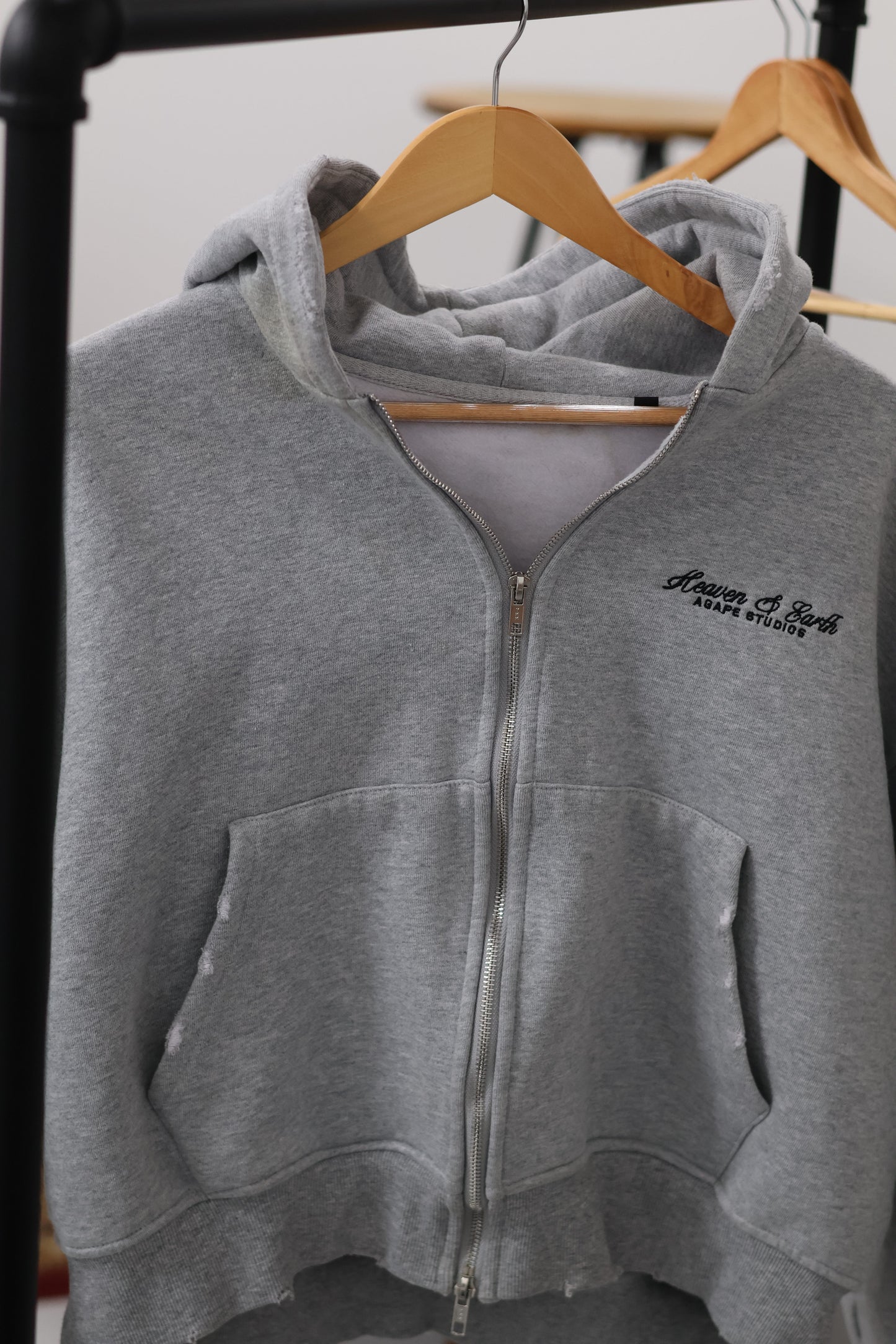 "Heaven and Earth" Zip